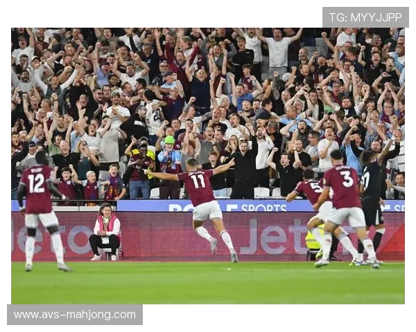 保级大战升温,西汉姆联、伯恩利、狼队上演“三国杀” 保级大战升温,西汉姆联、伯恩利、狼队上演“三国杀”